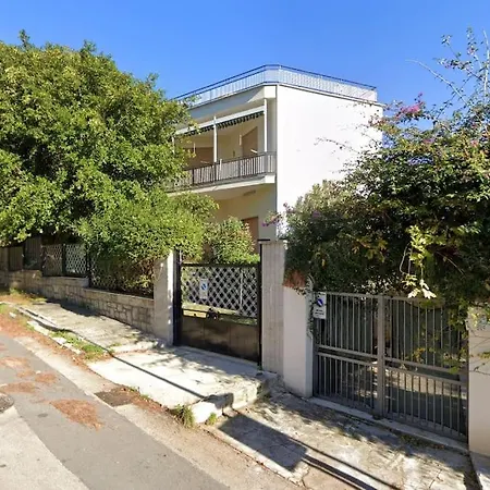 Villa Rosa